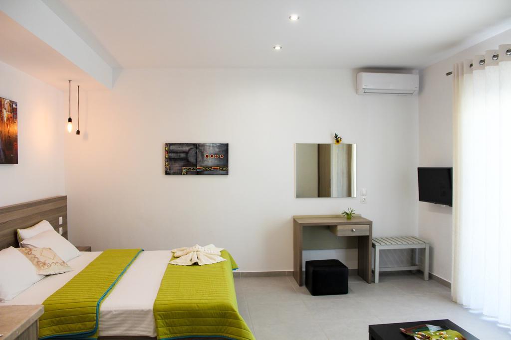 Mariza'S Guest House 斯基亚索斯镇 外观 照片