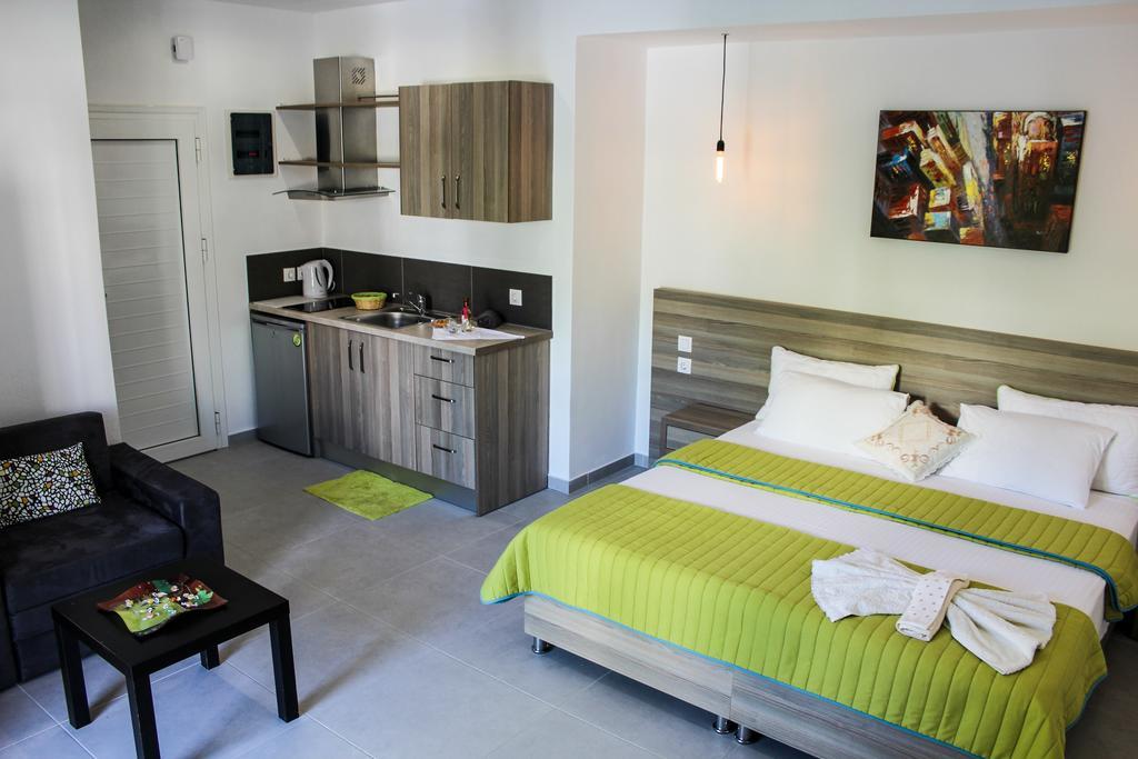 Mariza'S Guest House 斯基亚索斯镇 外观 照片